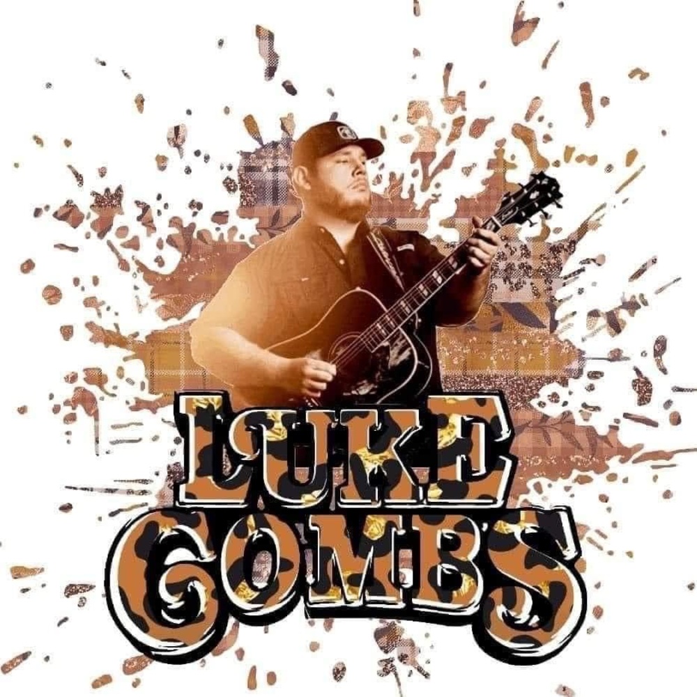 Luke Combs - Picture 4 of 6